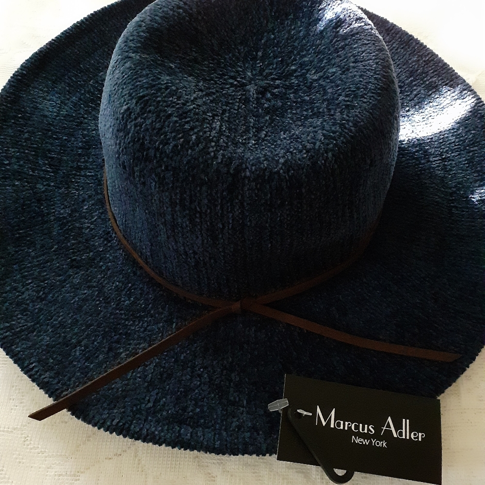 🥂 Marcus Adler NY🍎 Designer Hat